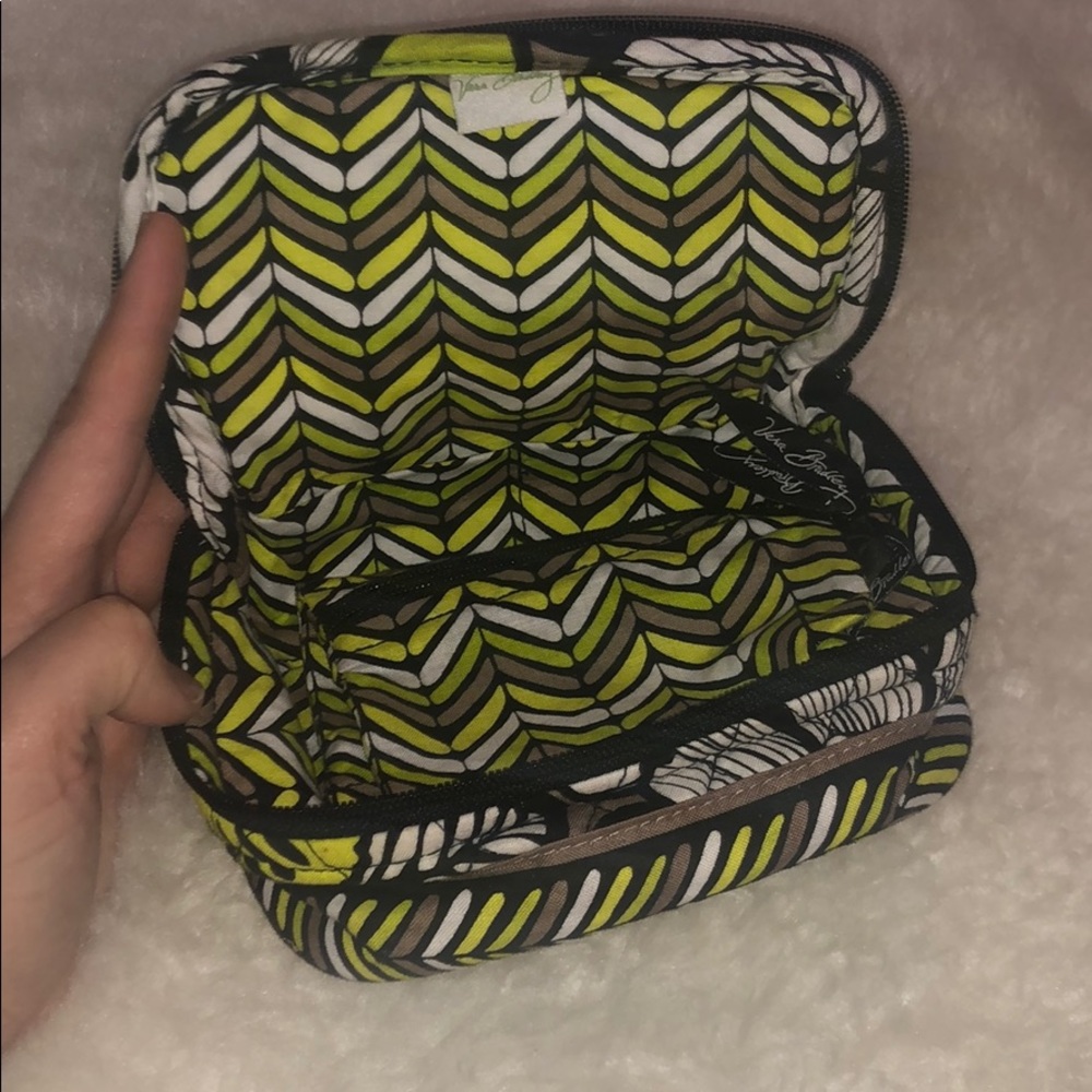 Vera Bradley Jewelry Case - Picture 2 of 7